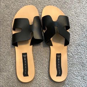 Steven by Steve Madden Trendy Black sandals